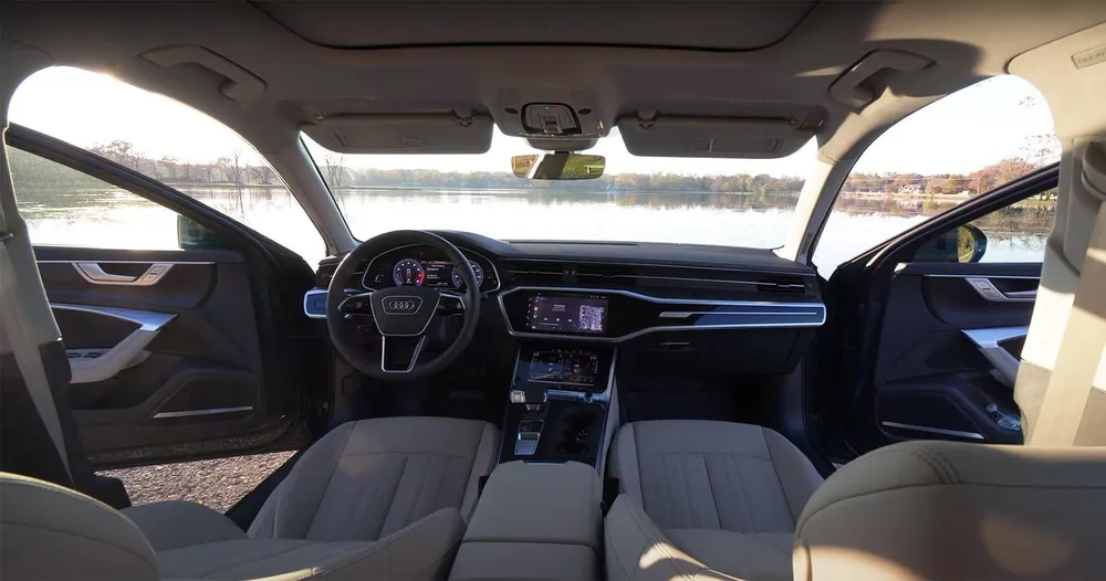 Động cơ tăng áp nội tuyến-4 hoàn thành công việc. Ảnh: Hotcars.