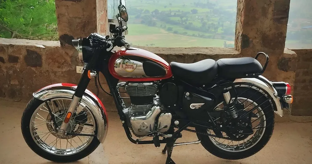 Classic 350 là một chiếc mô tô tuyệt vời, với giá chỉ 4,499 đô la. Ảnh: Hotcars. Classic 350 là một chiếc mô tô tuyệt vời, với giá chỉ 4,499 đô la. Ảnh: Hotcars.