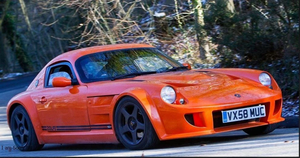 Chiếc Orange đầu tiên sử dụng khung gầm không gian phủ vật liệu composite và gói động cơ nhẹ. Ảnh: Hotcars.