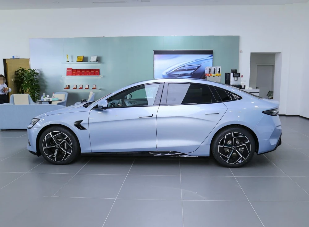 Phiên bản hiệu suất dẫn động bốn bánh còn được trang bị công nghệ kiểm soát mô-men xoắn thông minh iTAC. Ảnh: Chinavpev.