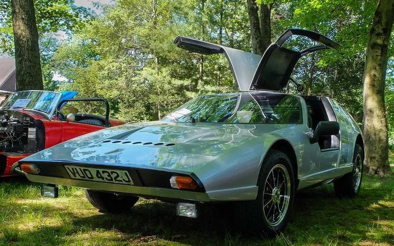 Siva 160 được thiết kế và sản xuất dựa dựa trên nền tảng Volkswagen Beetle. Ảnh: Autocar.