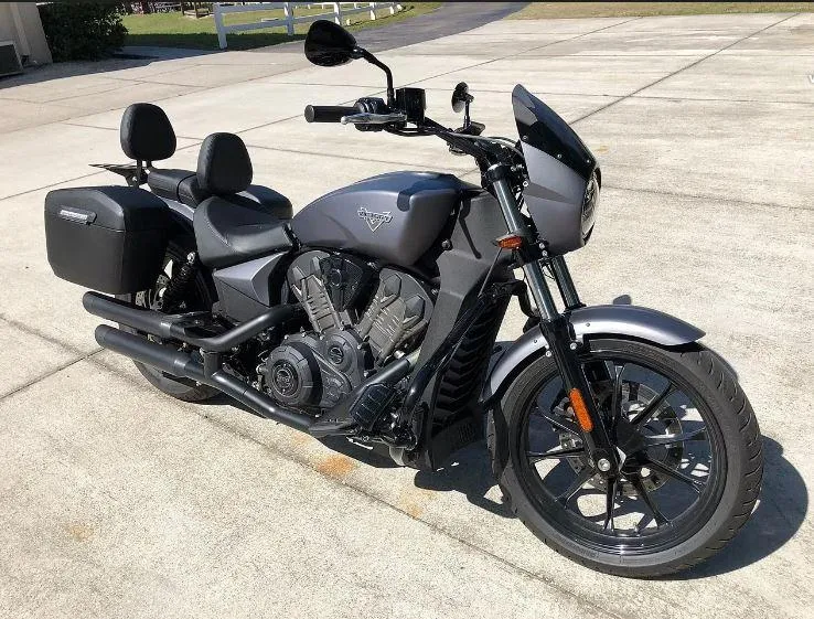 Victory Octane là một trong những chiếc mô tô có thiết kế ngoại hình đẹp. Ảnh: Hotcars. Victory Octane là một trong những chiếc mô tô có thiết kế ngoại hình đẹp. Ảnh: Hotcars.