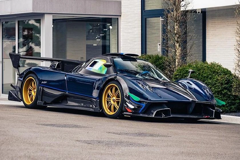 Pagani Zonda. Ảnh: Carbuzz.