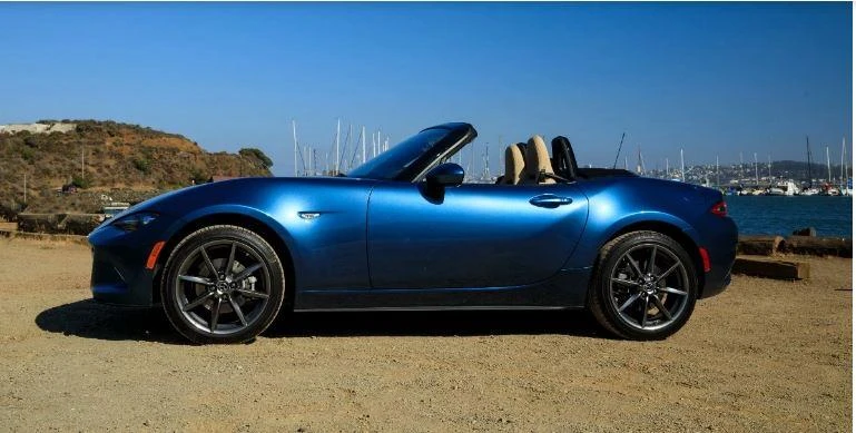 Mazda MX-5 Miata Club 2019: 5,7 giây. Ảnh: Motorbiscuit.