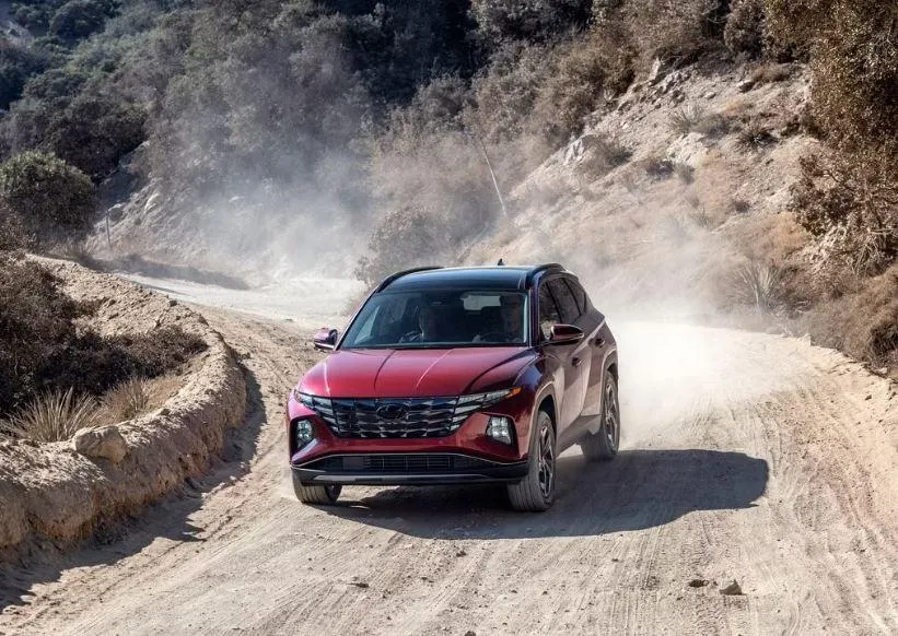 Hyundai Tucson (Từ 25.800 đô la). Ảnh: Hotcars.