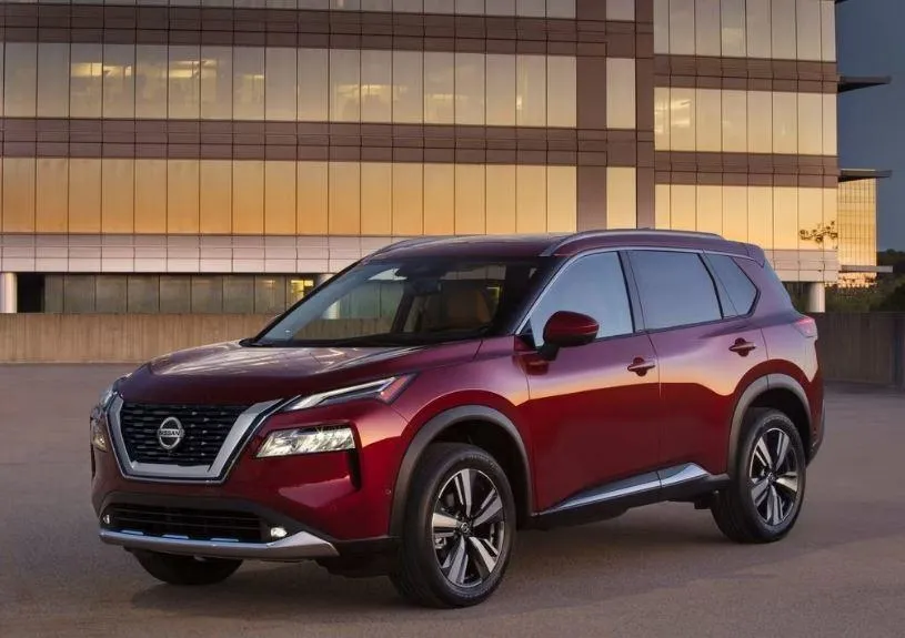 Nissan Rogue (Từ 27.150 đô la). Ảnh: Hotcars.