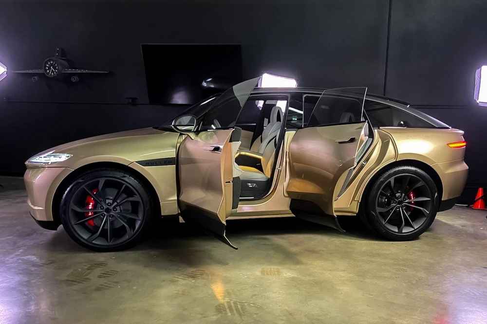 Mullen Technologies. Ảnh: Carbuzz.