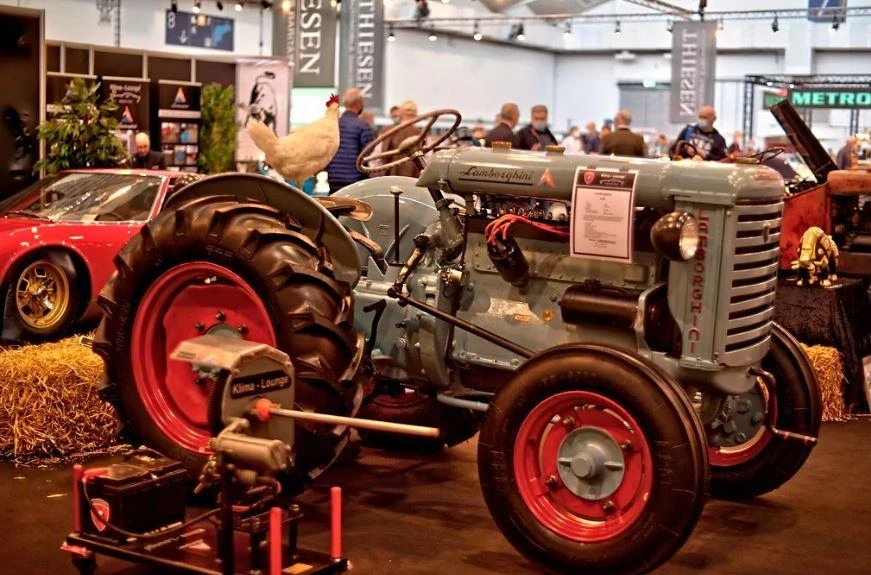 Máy kéo Lamborghini L33. Ảnh: Hotcars.