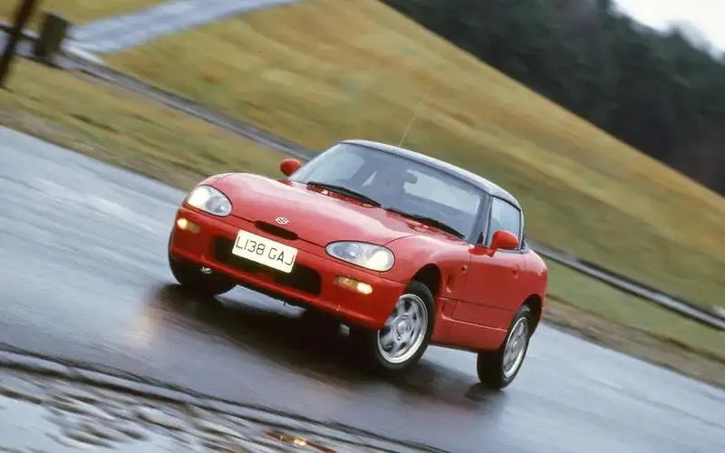Suzuki Cappuccino. Ảnh: Autocar. Suzuki Cappuccino. Ảnh: Autocar.