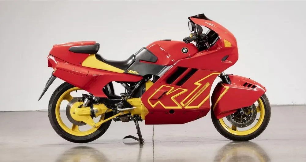 BMW K1. Ảnh: Hotcars. BMW K1. Ảnh: Hotcars.