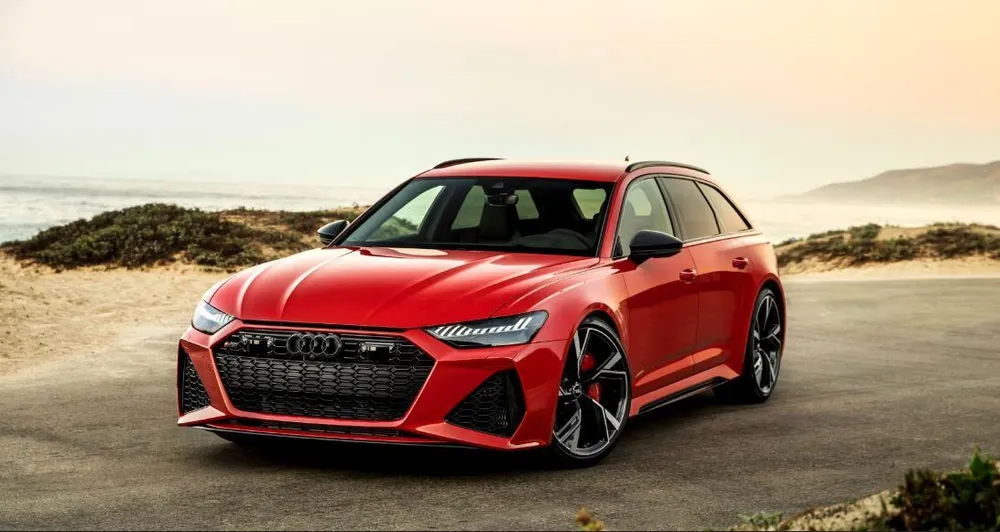 Audi RS6. Ảnh: Hotcars.