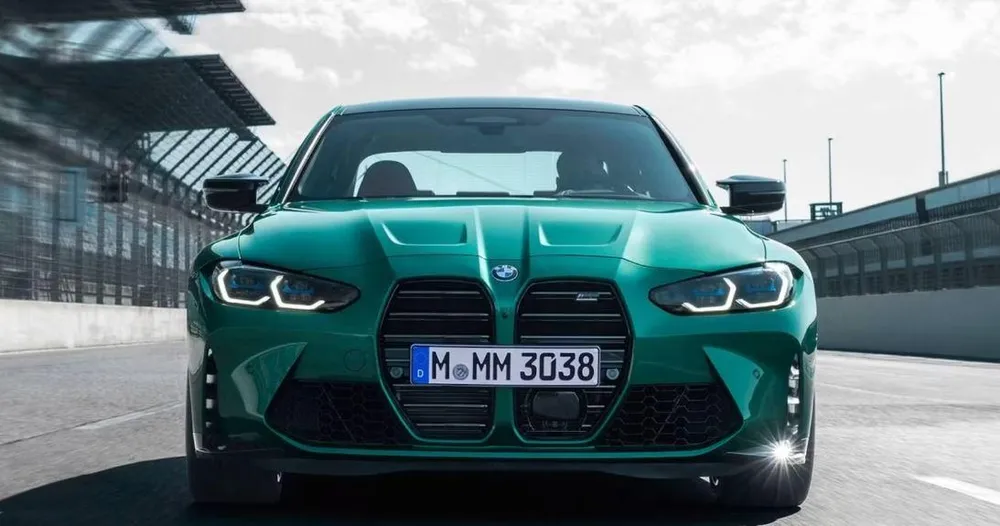 BMW M3. Ảnh: Hotcars.