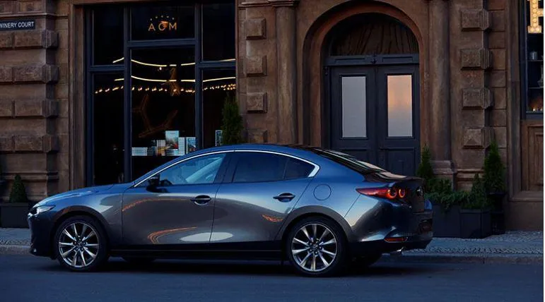 Năm 2022 Mazda3. Ảnh: Motorbiscuit. Năm 2022 Mazda3. Ảnh: Motorbiscuit.