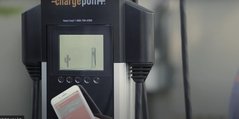 ChargePoint cũng cung cấp cho bạn khả năng lên lịch sạc và theo dõi việc sử dụng. Ảnh: Motorbiscuit. ChargePoint cũng cung cấp cho bạn khả năng lên lịch sạc và theo dõi việc sử dụng. Ảnh: Motorbiscuit.