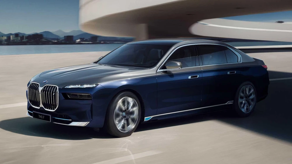 BMW 7 Series/ i7 2023. Ảnh: Moto1.