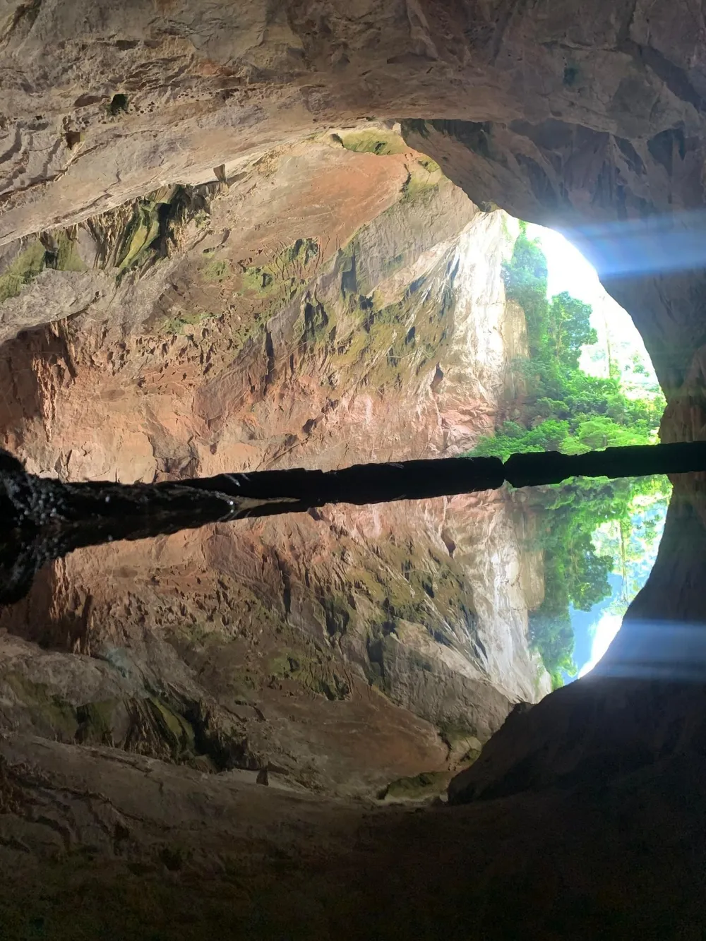 Nếu bạn đã một lần đặt chân đến hang Pygmy thì sẽ cảm nhận được vì sao thiên nhiên lại tuyệt vời đến thế. Nếu bạn đã một lần đặt chân đến hang Pygmy thì sẽ cảm nhận được vì sao thiên nhiên lại tuyệt vời đến thế.