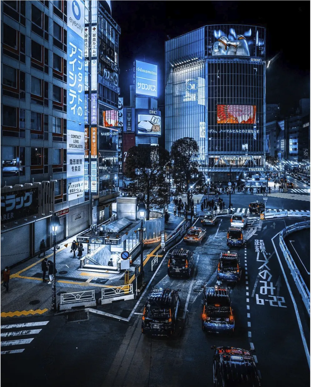 Đi mua sắm ở Tokyo. Ảnh: Thetravel.