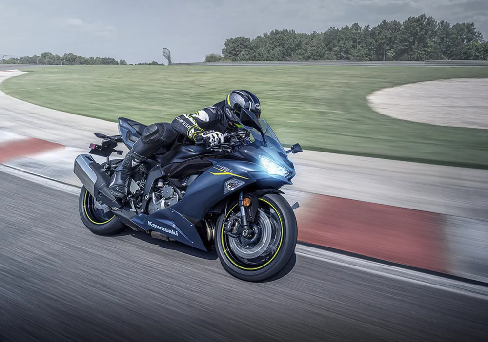 Kawasaki Ninja ZX-6R. Ảnh: Motorbiscuit. Kawasaki Ninja ZX-6R. Ảnh: Motorbiscuit.