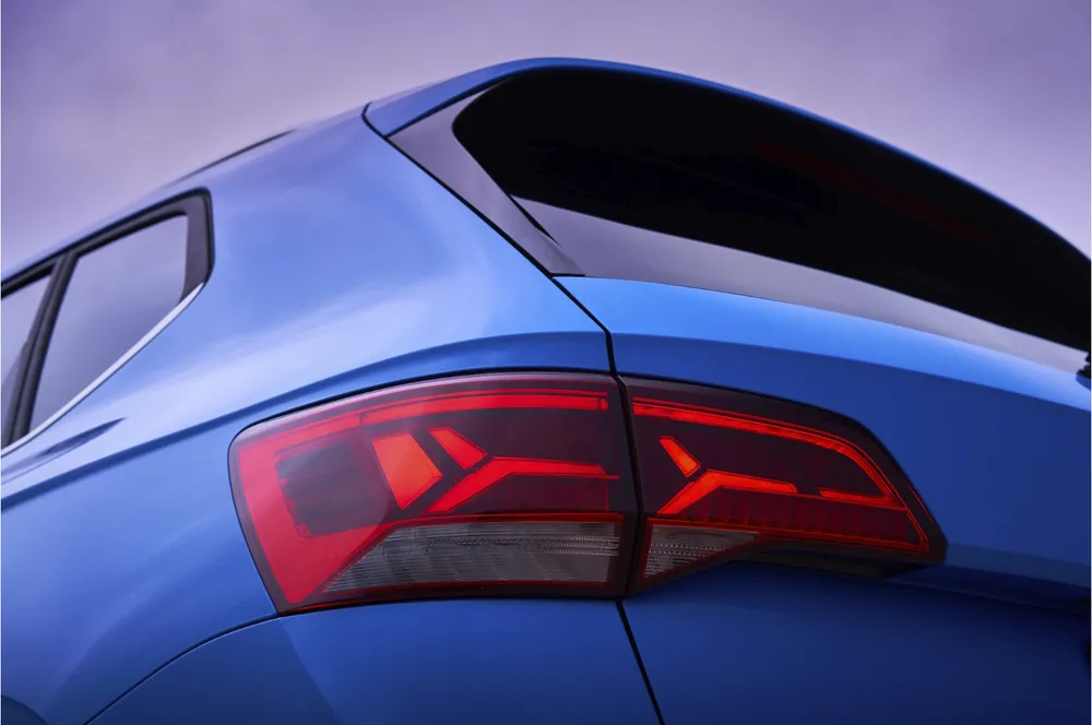 Không sử dụng đèn báo rẽ. Ảnh: Motorbiscuit. Không sử dụng đèn báo rẽ. Ảnh: Motorbiscuit.