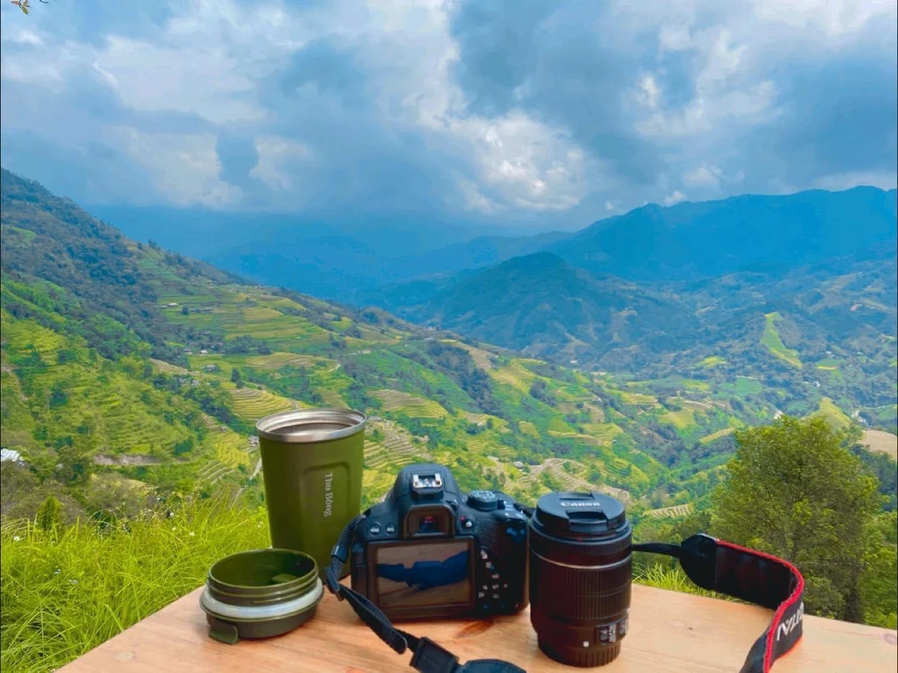 Dừng chân tiếp năng lượng và "check-in".