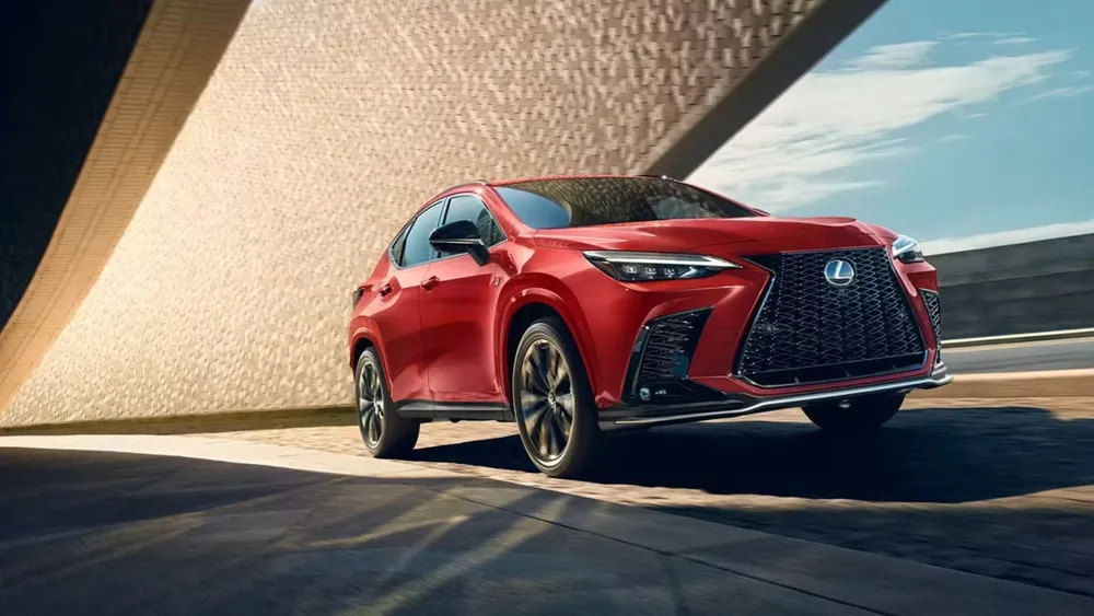 Lexus NX. Ảnh: Hotcars.