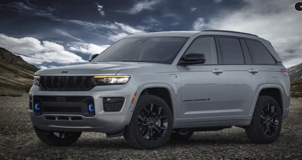 Xe Jeep Grand Cherokee 4xe. Ảnh: Hotcars.