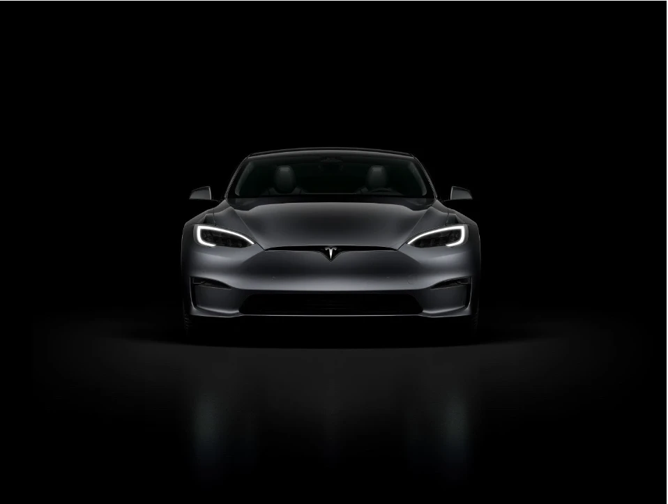 Tesla Model S Long Range. Ảnh: Motorbicuit.