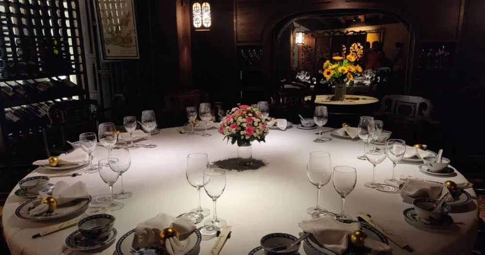 TP.HCM được khách quốc tế mệnh danh là thiên đường ẩm thực. Ảnh: Thetravel.