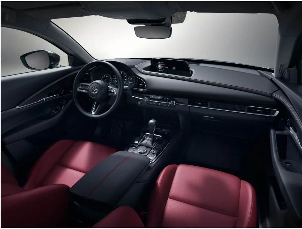 Năm 2023 Mazda CX-30 có trang bị ghế mát xa. Ảnh: Motorbiscuit.