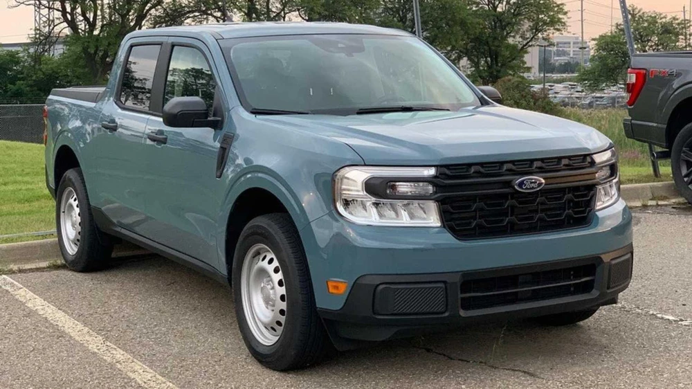 Ford Maverick XL 2022 là một chiếc xe bán tải nhỏ gọn giá cả phải chăng. Ảnh: Motorbiscuit.