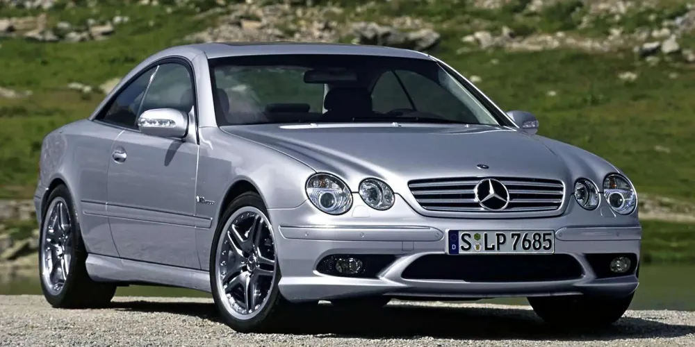 Mercedes CL65 AMG là một chiếc xe hiếm vì chỉ có khoảng 800 chiếc. Ảnh: Hotcars. Mercedes CL65 AMG là một chiếc xe hiếm vì chỉ có khoảng 800 chiếc. Ảnh: Hotcars.