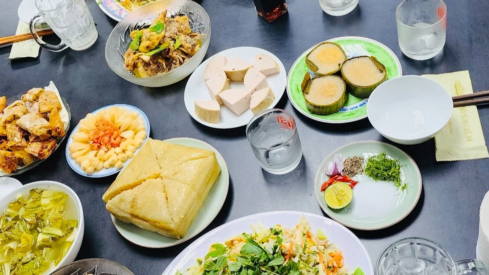 Khi bạn có vấn đề về tuyến giáp nên lựa chọn và cân nhắc các loại thực phẩm bổ sung cho phù hợp. Ảnh: PL.