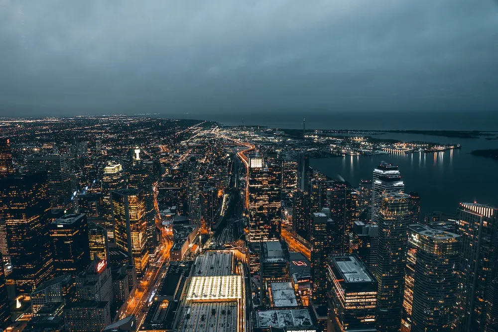 Cảnh về đêm của Ottawa, Ca-na-đa. Ảnh: Thetravel.