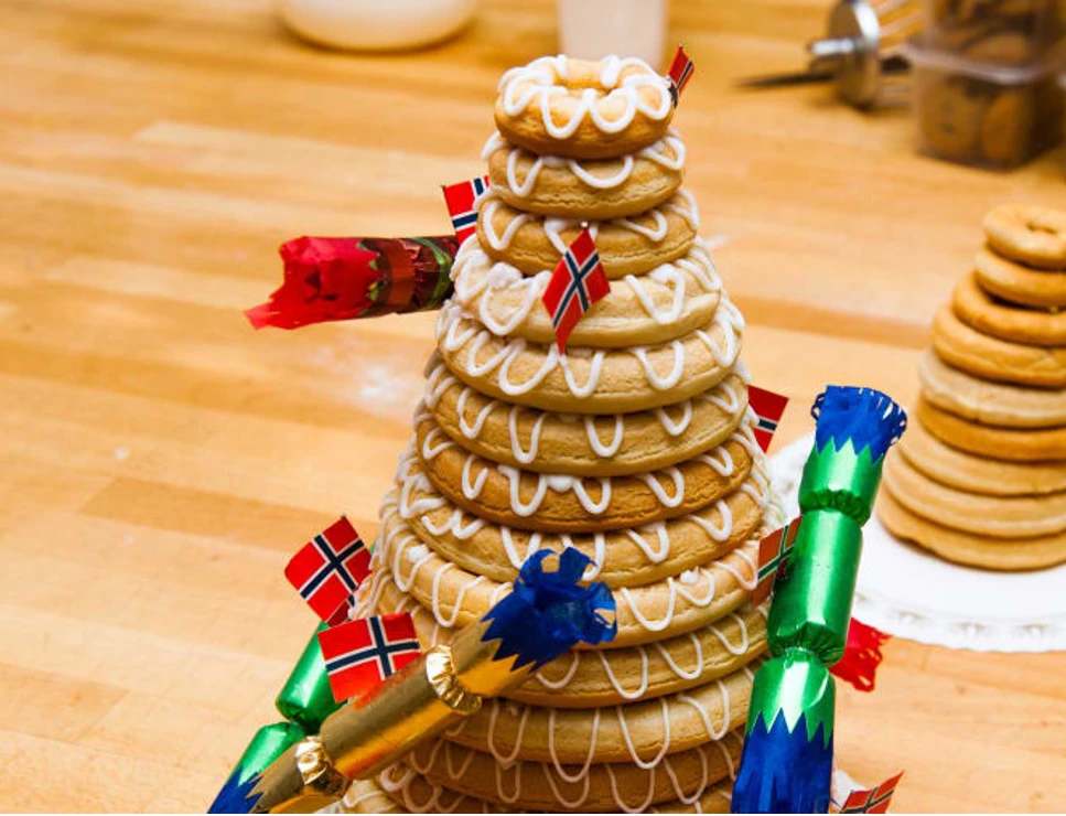 Đây là một loại bánh vòng hạnh nhân truyền thống của Na Uy. Ảnh: Belov/Shutterstock.