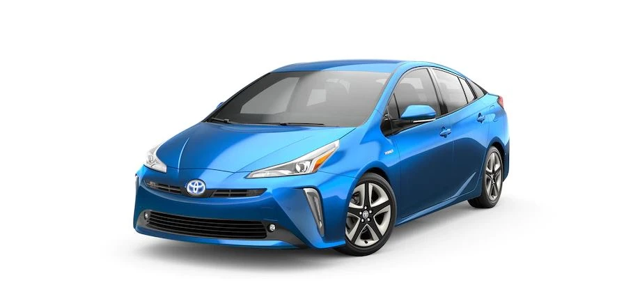 Toyota Prius tiêu chuẩn vượt qua Prius Prime. Ảnh: Motorbiscuit.