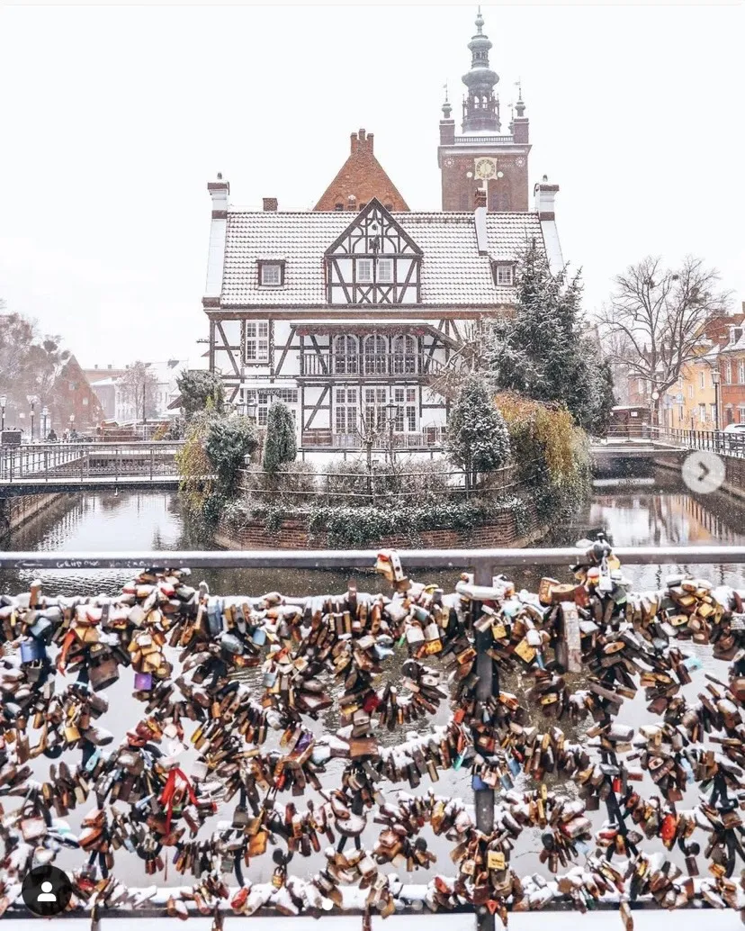 Ba Lan nhiều phong cảnh, kiến trúc đẹp hút hồn du khách. Ảnh: Thetravel.