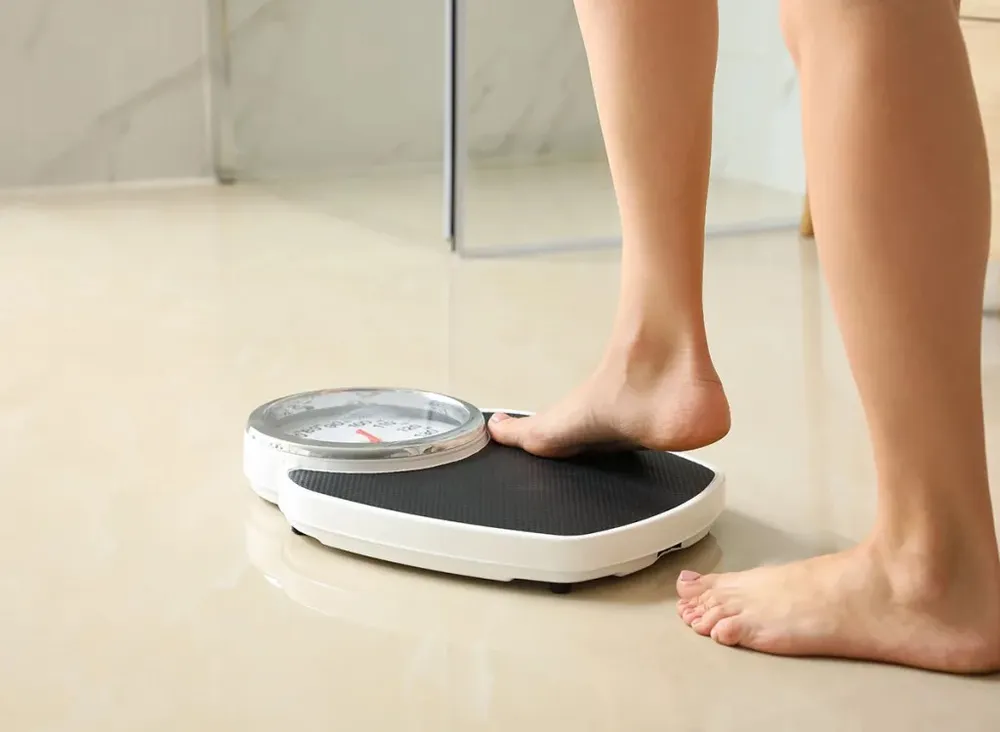 Không ăn phô mai giúp bạn giảm cân được theo mong muốn. Ảnh: Eatthis. Không ăn phô mai giúp bạn giảm cân được theo mong muốn. Ảnh: Eatthis.