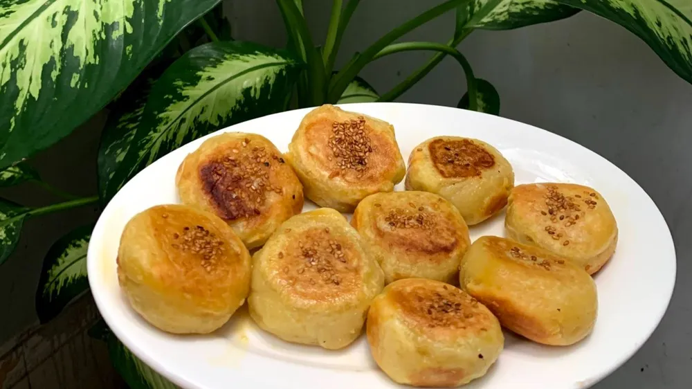 Trứng hay bánh làm từ trứng là một trong những thức ăn thừa không nên hâm nóng trong lò vi sóng. Ảnh: PHƯƠNG LÊ. Trứng hay bánh làm từ trứng là một trong những thức ăn thừa không nên hâm nóng trong lò vi sóng. Ảnh: PHƯƠNG LÊ.