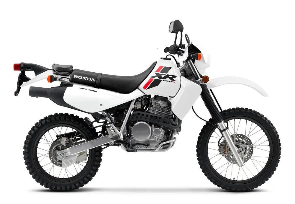 XR650L có giá chỉ 6.999 USD. Ảnh: Hotcars. XR650L có giá chỉ 6.999 USD. Ảnh: Hotcars.