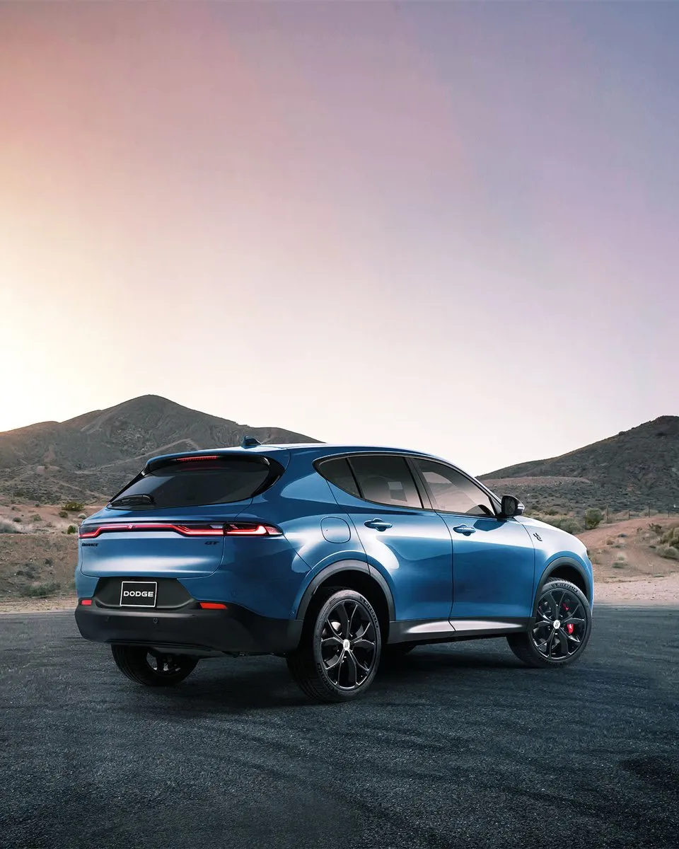 Dodge Hornet là một chiếc xe đa dụng nhỏ gọn chạy bằng điện và hybrid. Ảnh: Motorbiscuit. Dodge Hornet là một chiếc xe đa dụng nhỏ gọn chạy bằng điện và hybrid. Ảnh: Motorbiscuit.