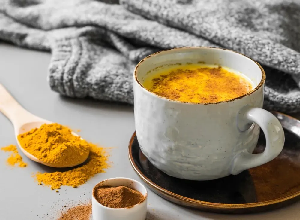 Nghệ chứa một hợp chất chống viêm gọi là curcumin. Ảnh: EATTHIS.