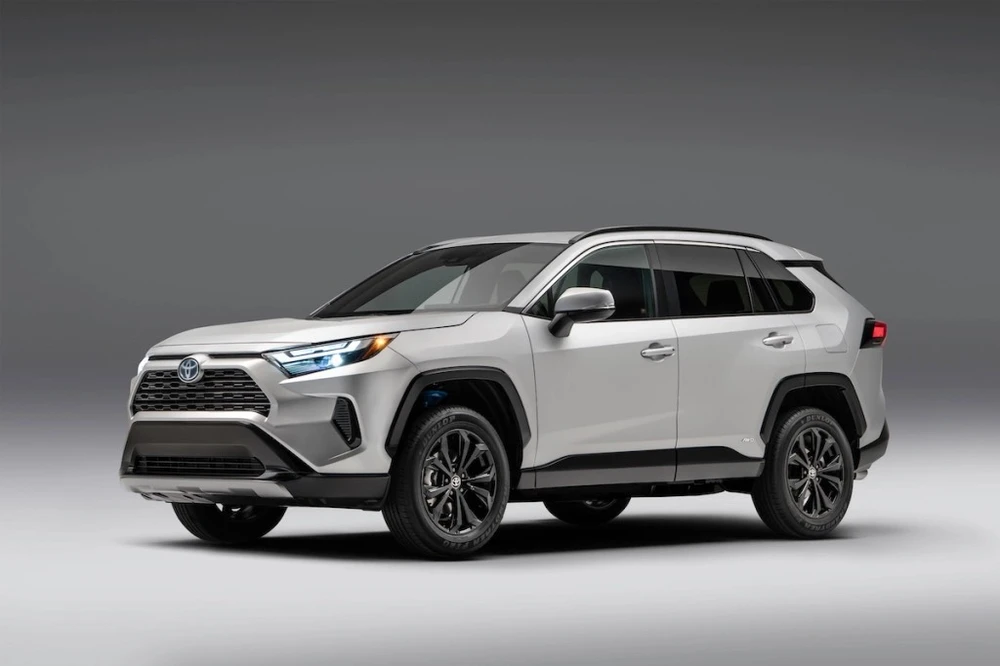 Toyota RAV4 là một trong những chiếc xe bán chạy nhất trên toàn thế giới. Ảnh: Motorbiscuit.