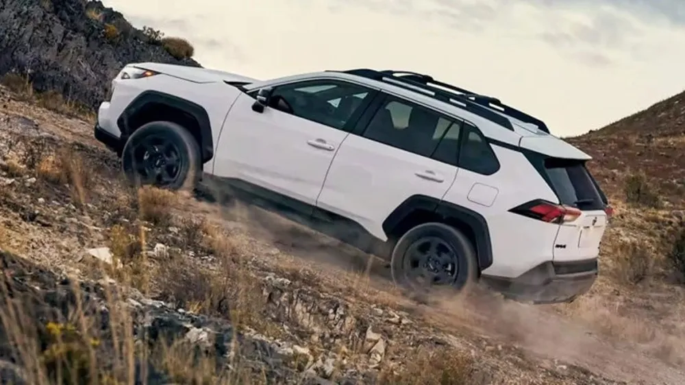 Toyota RAV4 2023 có hệ thống treo điều chỉnh TRD. Ảnh: Motorbiscuit.