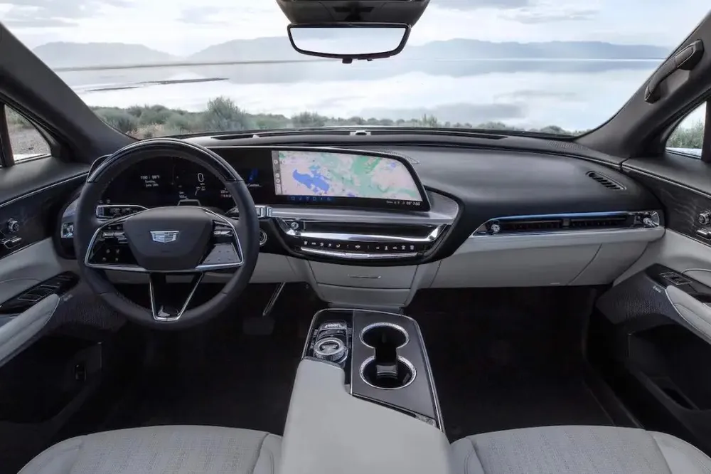 Cadillac Lyriq 2023. Ảnh: Motorbiscuit.