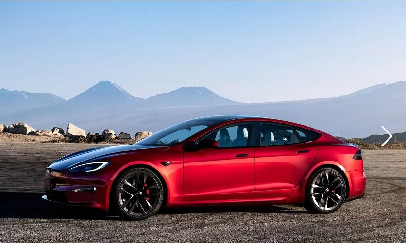 Tesla Model S có phạm vi 648 km. Ảnh: Carbuzz. Tesla Model S có phạm vi 648 km. Ảnh: Carbuzz.