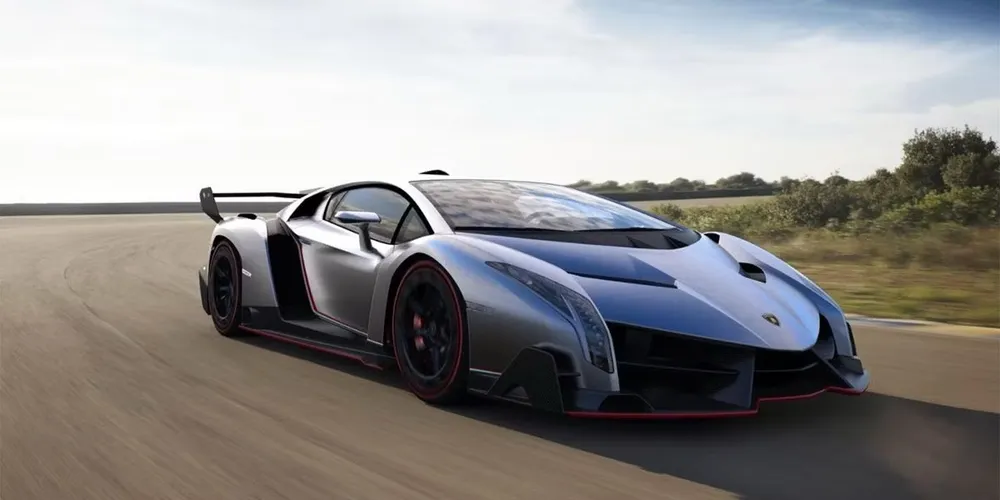 Lamborghini Veneno Roadster 2013 có giá ước tính 4,5 triệu USD. Ảnh: Hotcars.