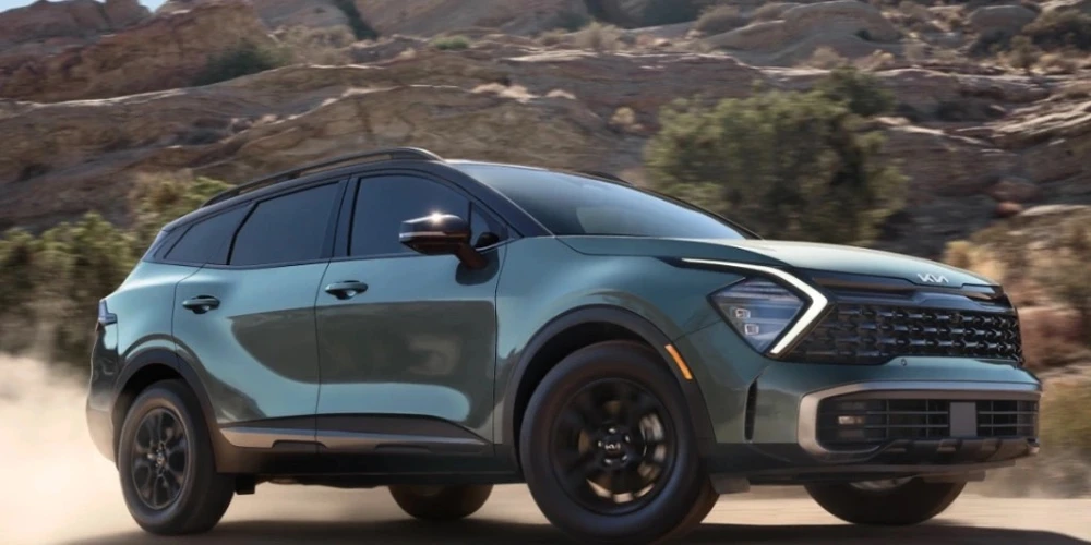 Kia Sportage Hybrid 2023 là chiếc SUV hybrid cỡ nhỏ có giá phải chăng. Ảnh: Motorbiscuit. Kia Sportage Hybrid 2023 là chiếc SUV hybrid cỡ nhỏ có giá phải chăng. Ảnh: Motorbiscuit.