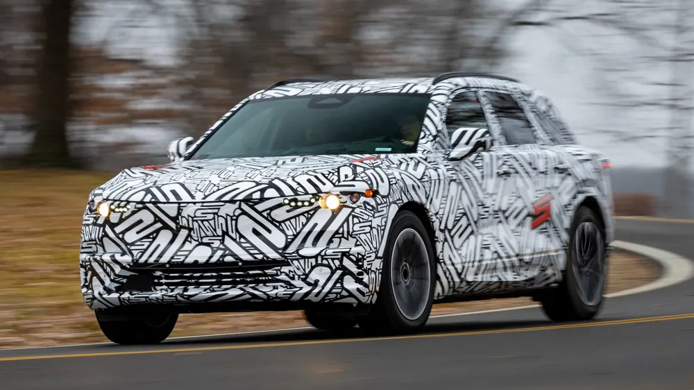 Acura ZDX 2023 sẽ ra mắt đầu năm 2024. Ảnh: Hotcars.