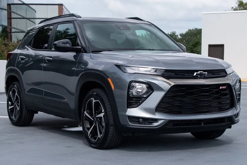 Chevrolet Trailblazer có mức giá là 22.100 USD. Ảnh: Carbuzz. Chevrolet Trailblazer có mức giá là 22.100 USD. Ảnh: Carbuzz.