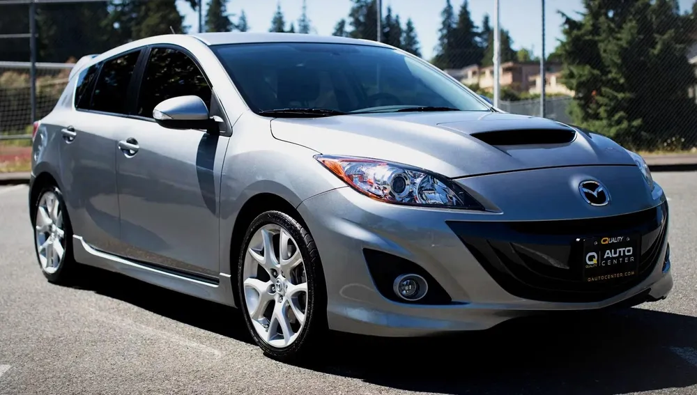 Top ô tô Nhật Bản giá rẻ, khả năng tăng tốc nhanh ảnh 3